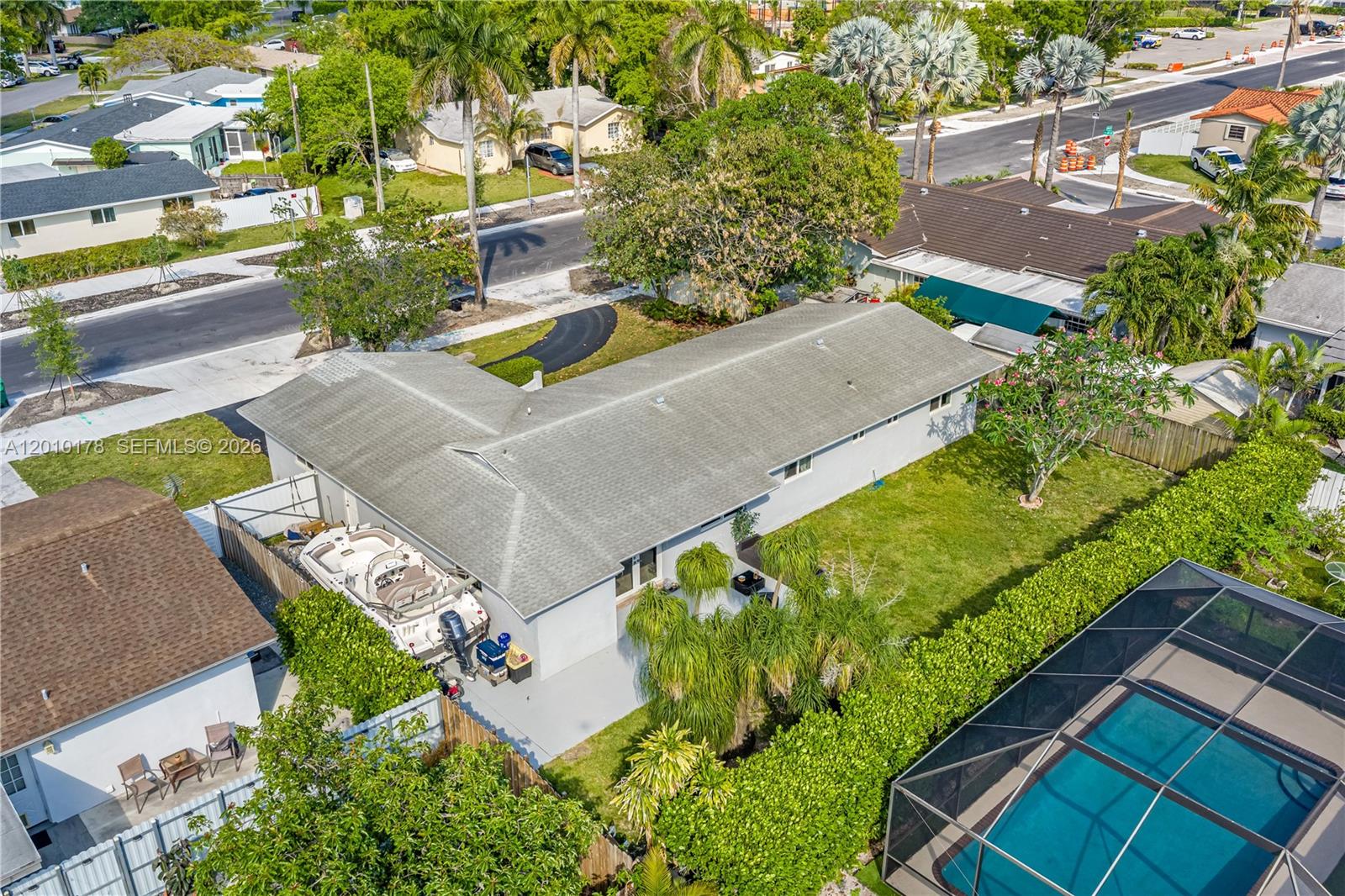 OLD CUTLER COVE - Residential