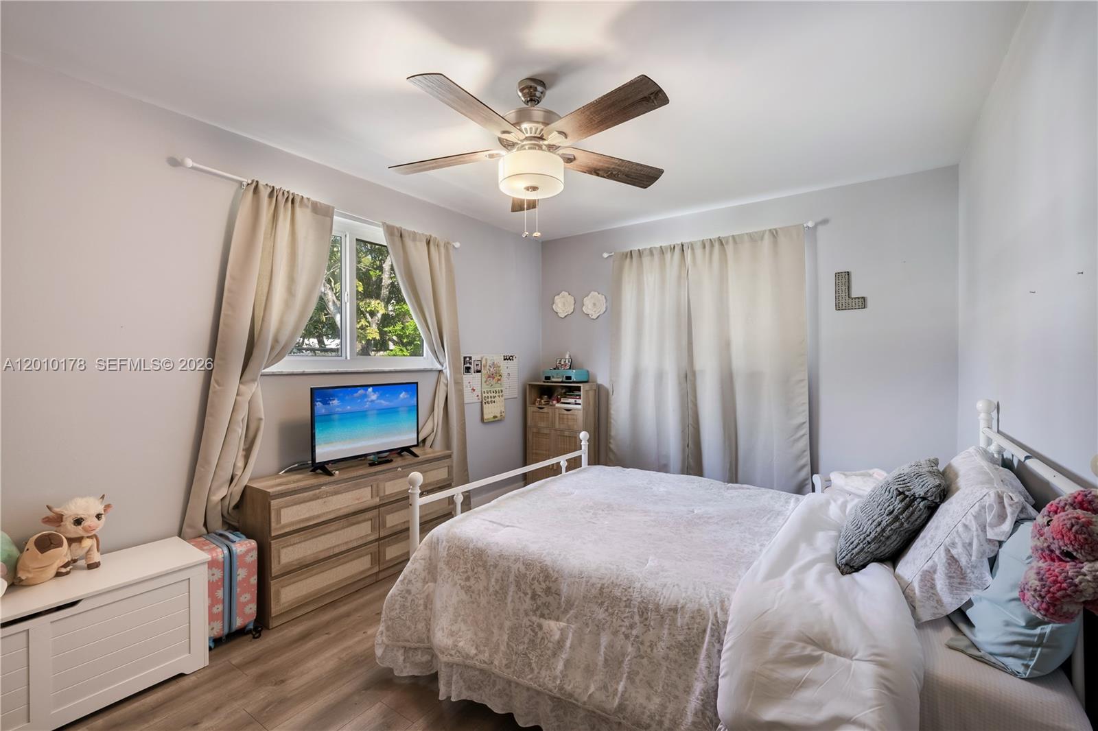 OLD CUTLER COVE - Residential