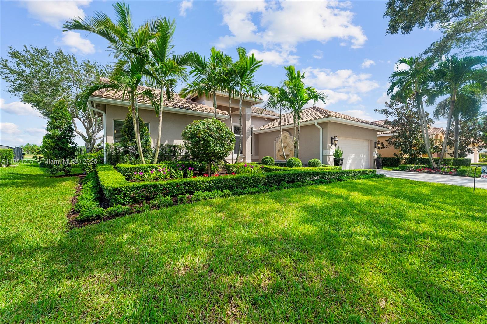 Grand Oaks - Residential