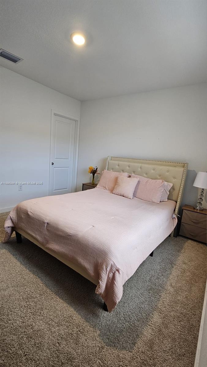 HIGHLAND OAKS - Residential Lease
