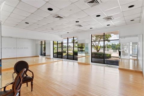 Tiny photo for 5700 Collins Ave #3A, Miami Beach, FL 33140 (MLS # A11977433)