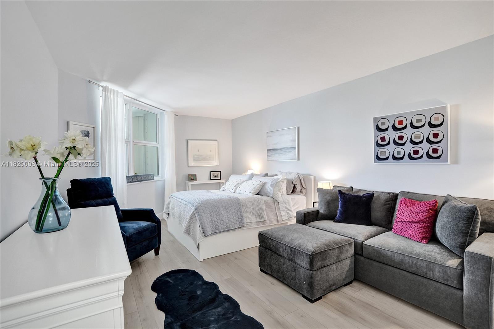 CLARIDGE CONDO - Residential