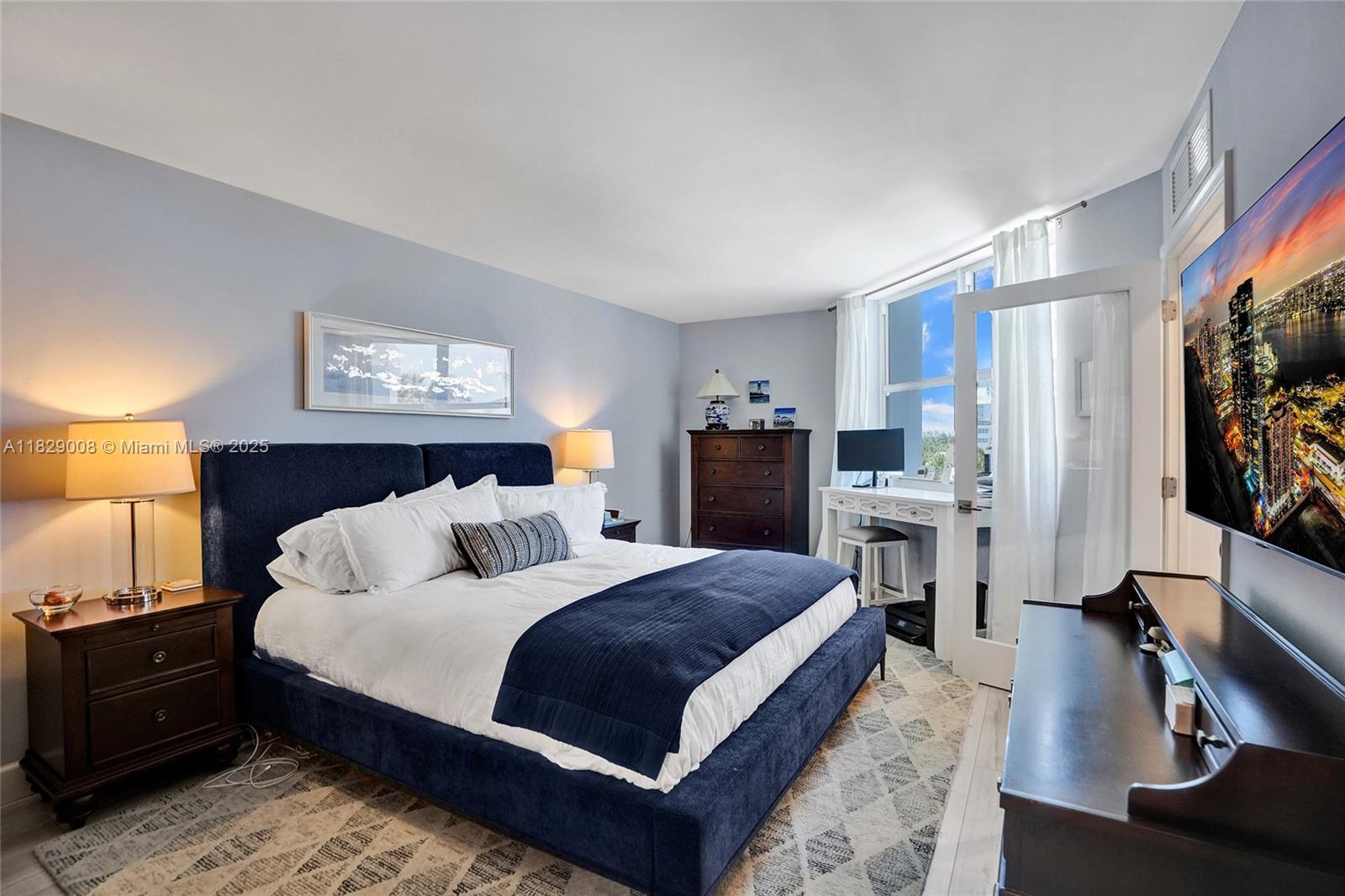 CLARIDGE CONDO - Residential