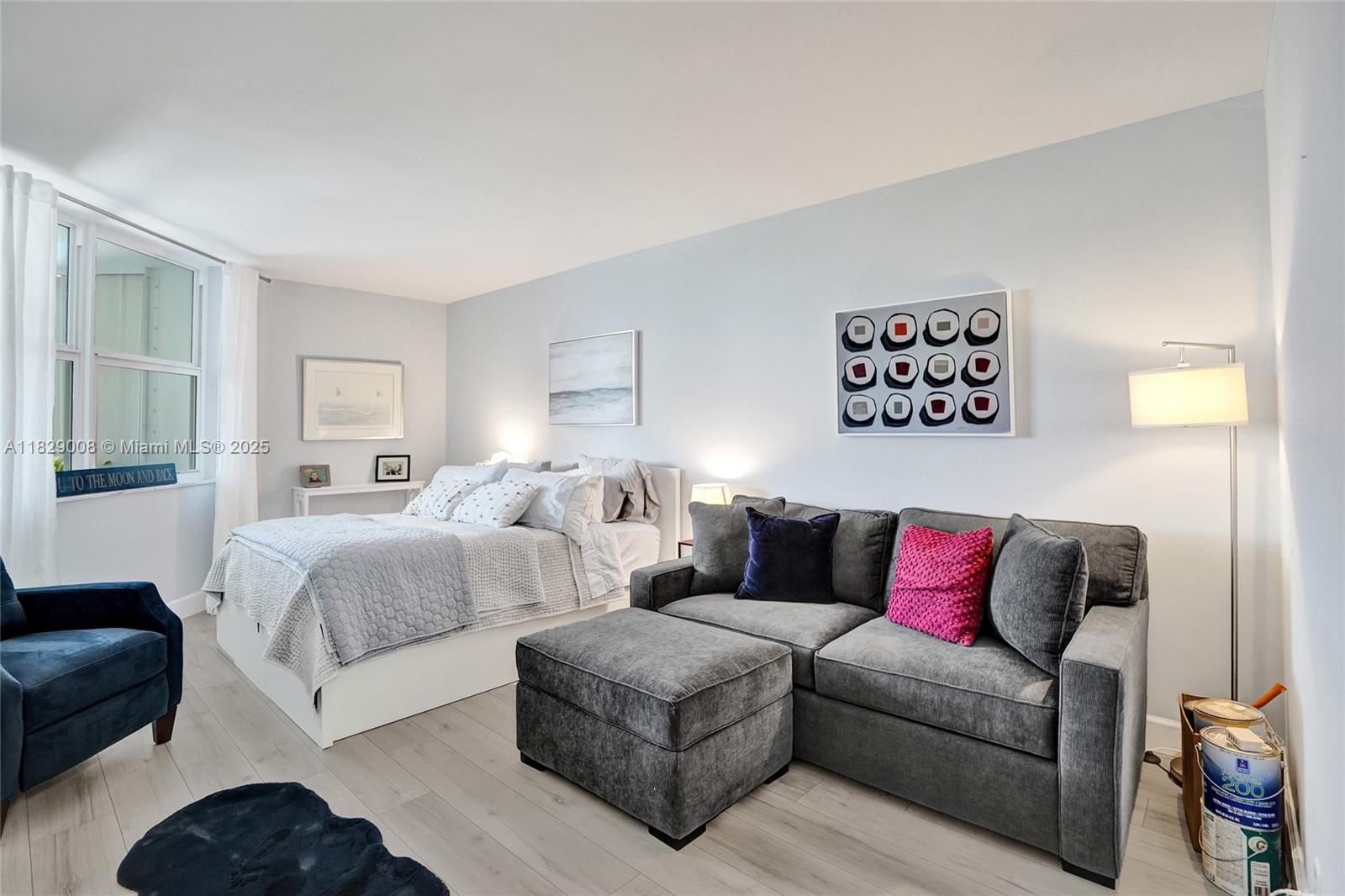 CLARIDGE CONDO - Residential