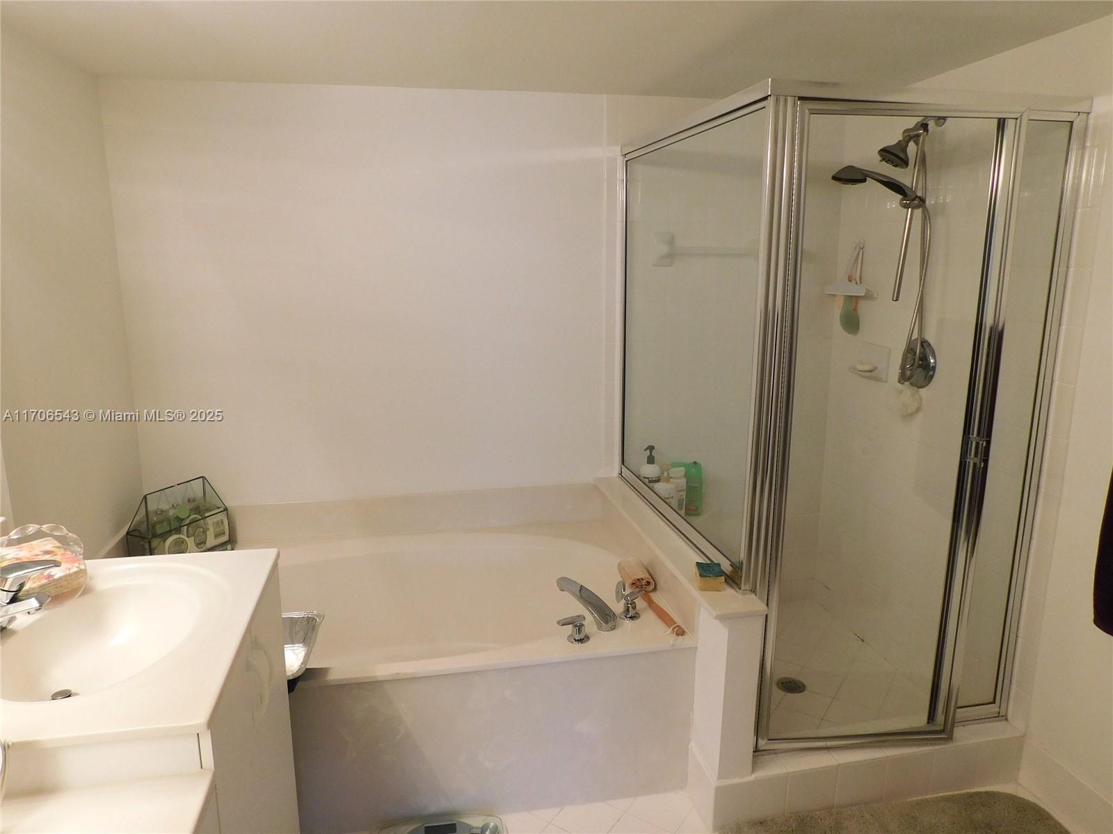 CORAL COVE CONDO - Residential