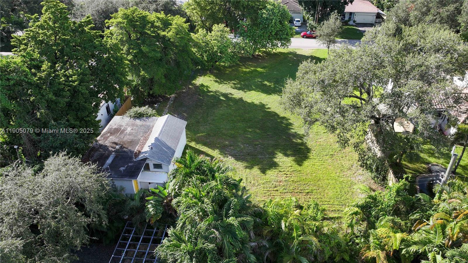 EL JARDIN - Residential