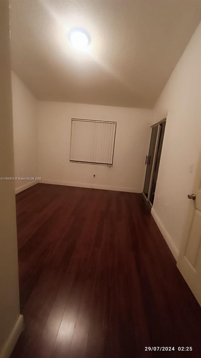 LAKEVIEW CLUB CONDO - Residential Lease