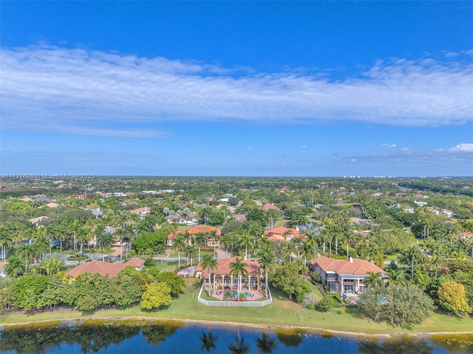 WINDMILL LAKE ESTATES - Residential