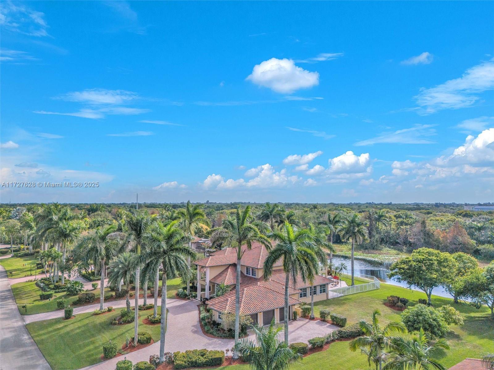 WINDMILL LAKE ESTATES - Residential