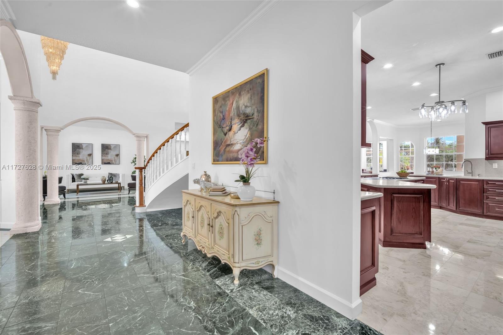 WINDMILL LAKE ESTATES - Residential