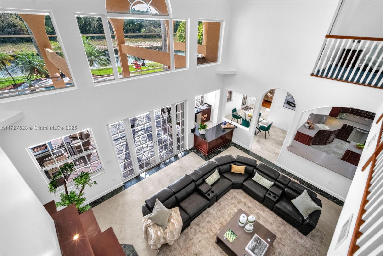 WINDMILL LAKE ESTATES - Residential