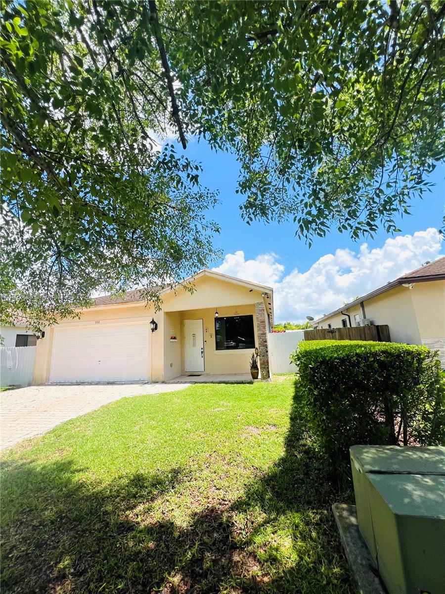 550 NW 20th St NA