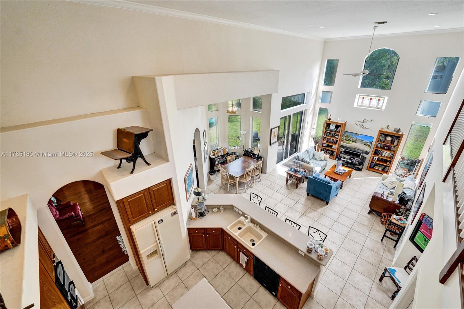 PEMBROKE ISLES III - Residential
