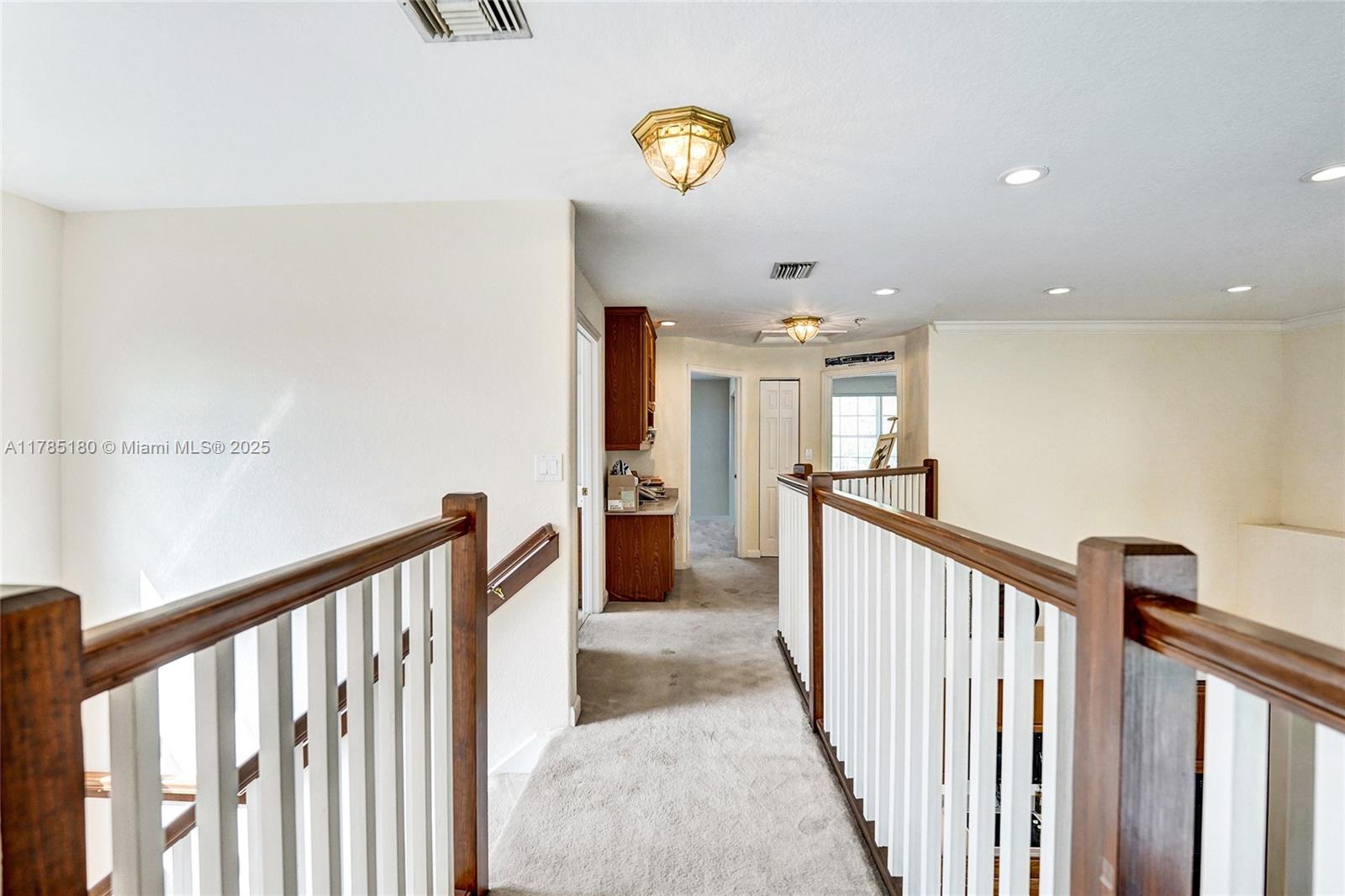 PEMBROKE ISLES III - Residential