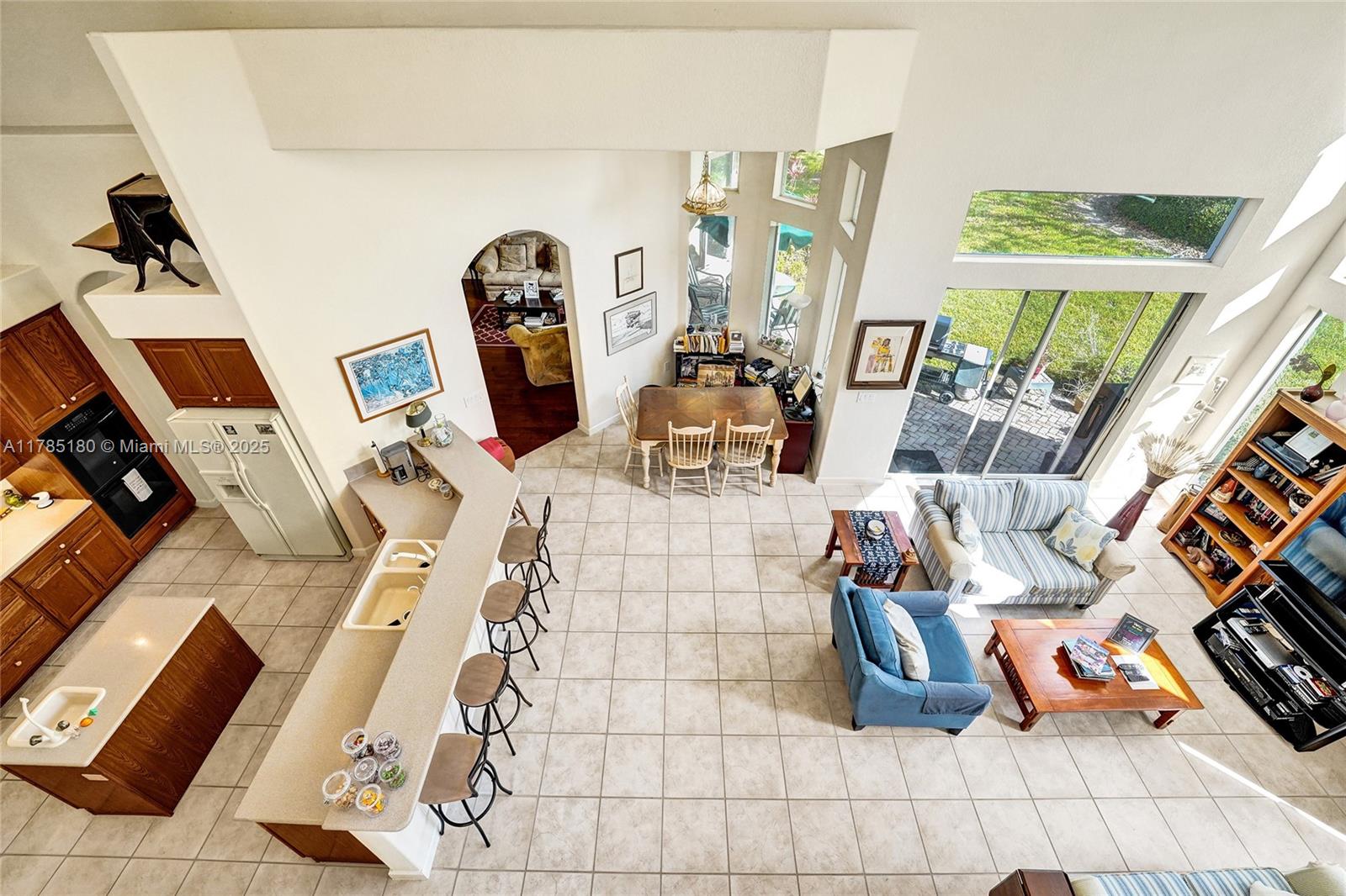 PEMBROKE ISLES III - Residential