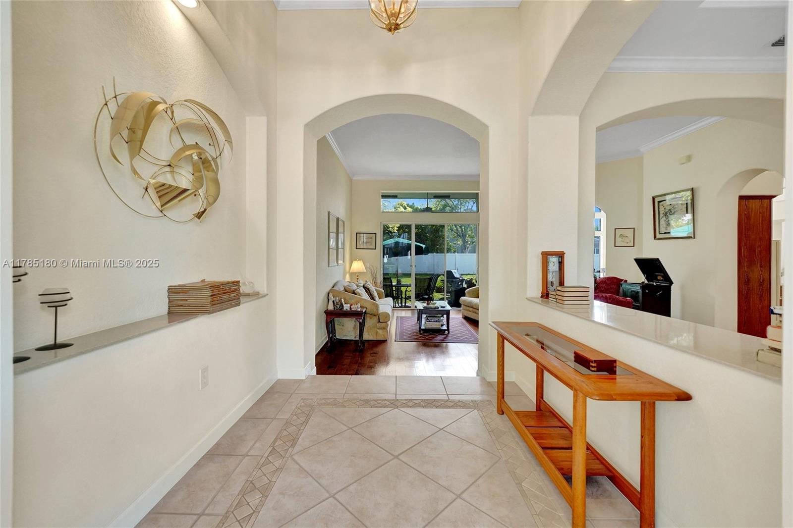 PEMBROKE ISLES III - Residential