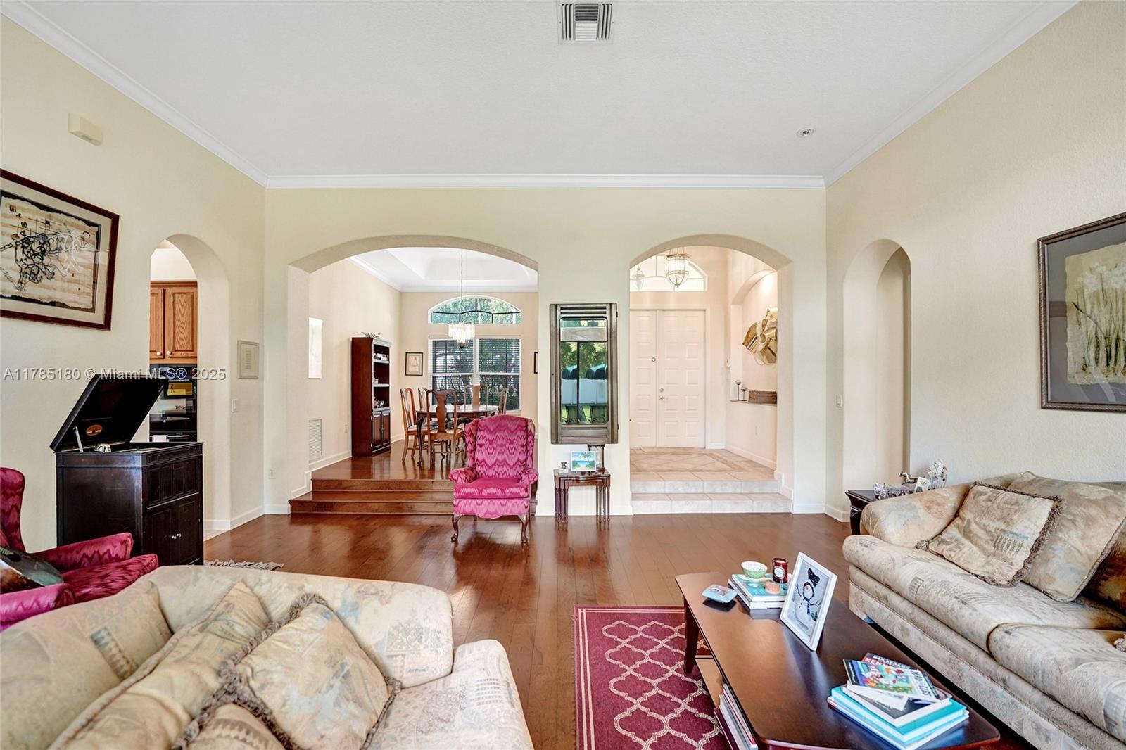 PEMBROKE ISLES III - Residential
