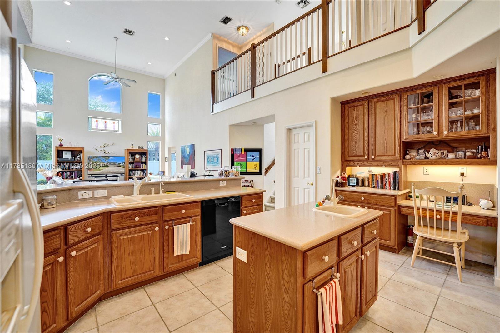 PEMBROKE ISLES III - Residential