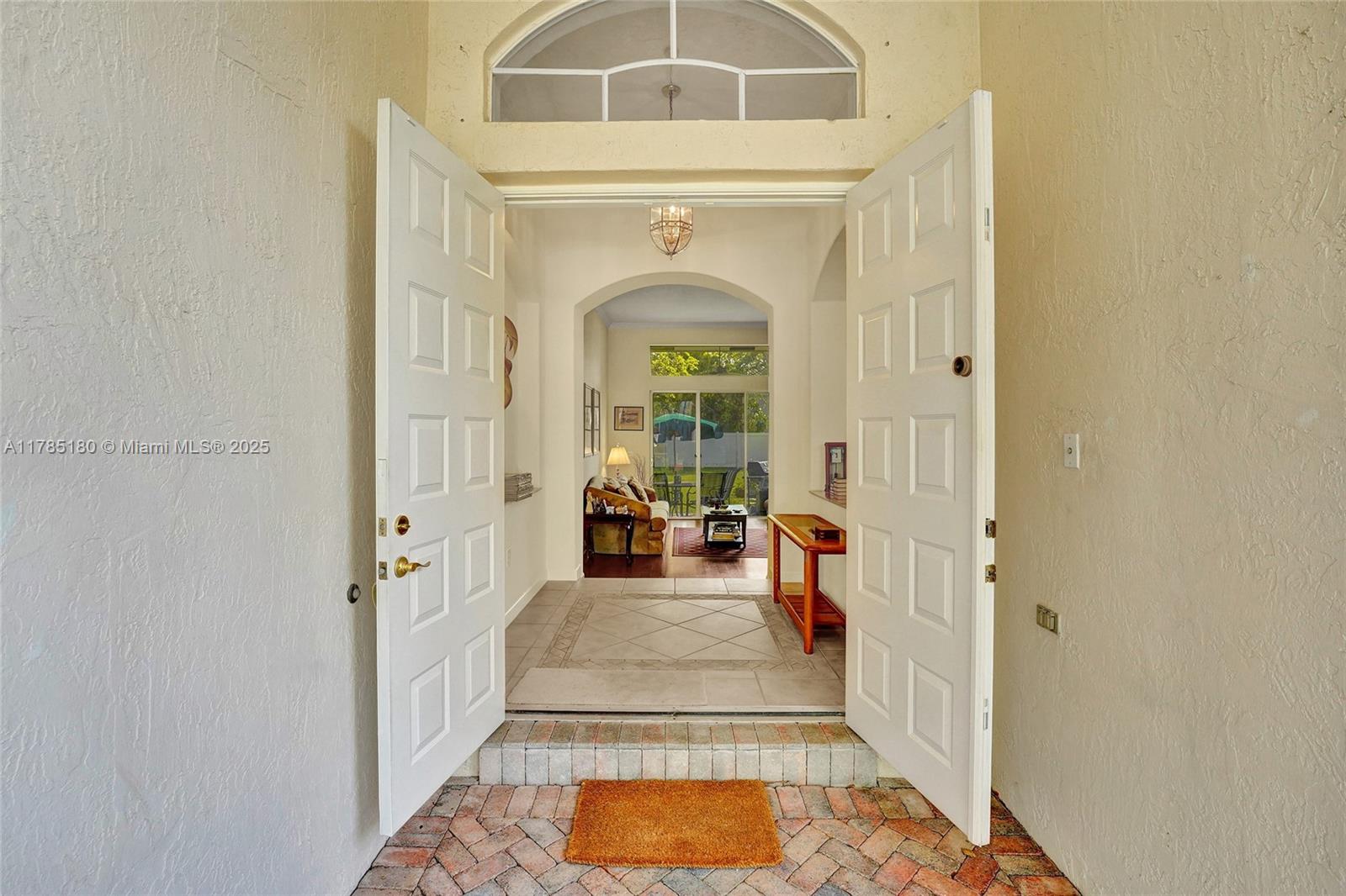 PEMBROKE ISLES III - Residential