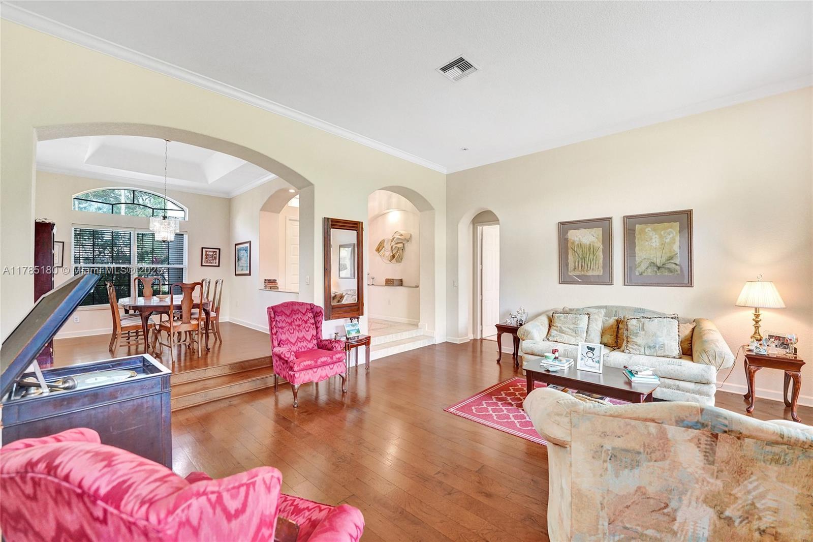 PEMBROKE ISLES III - Residential