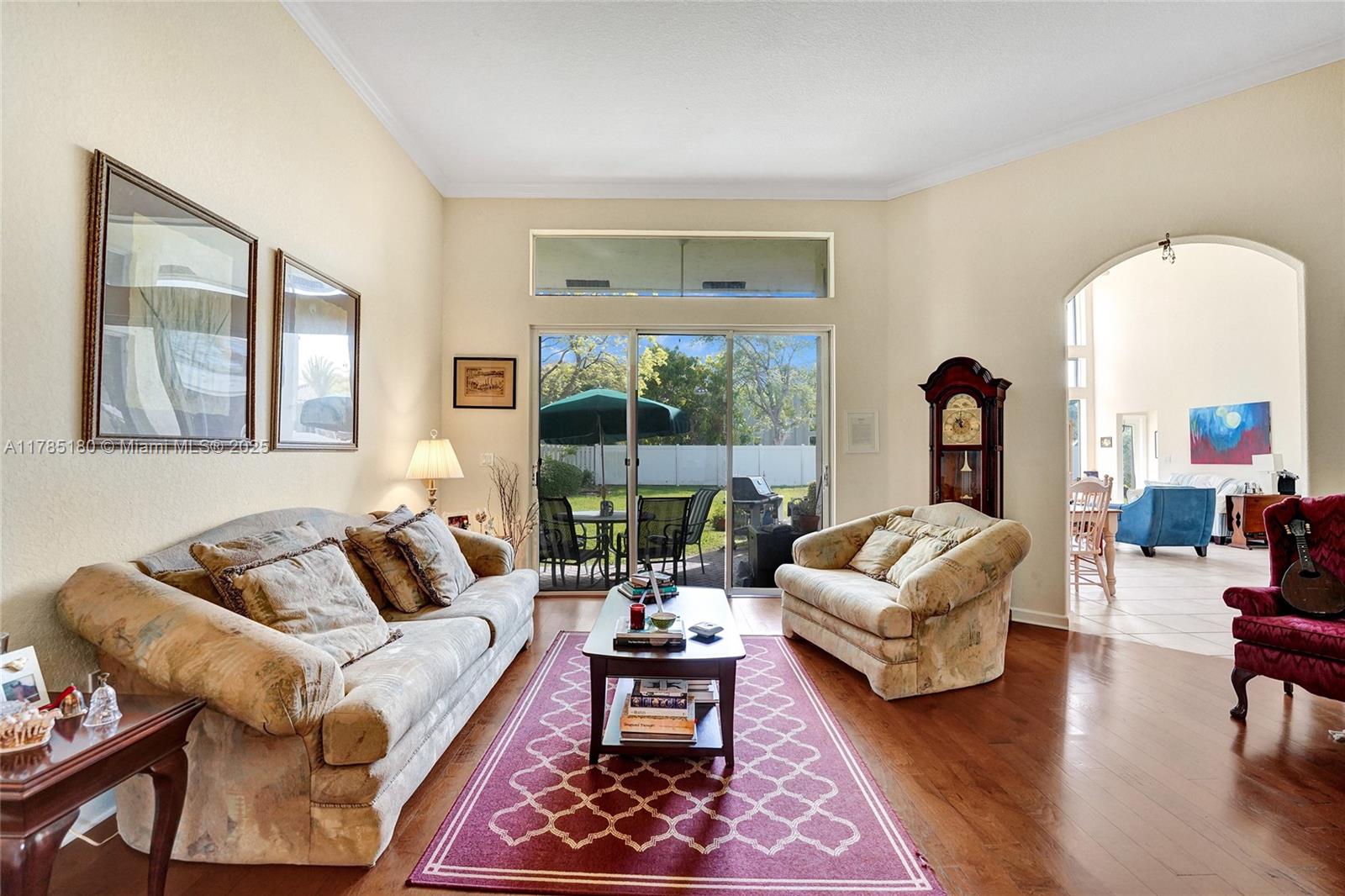 PEMBROKE ISLES III - Residential