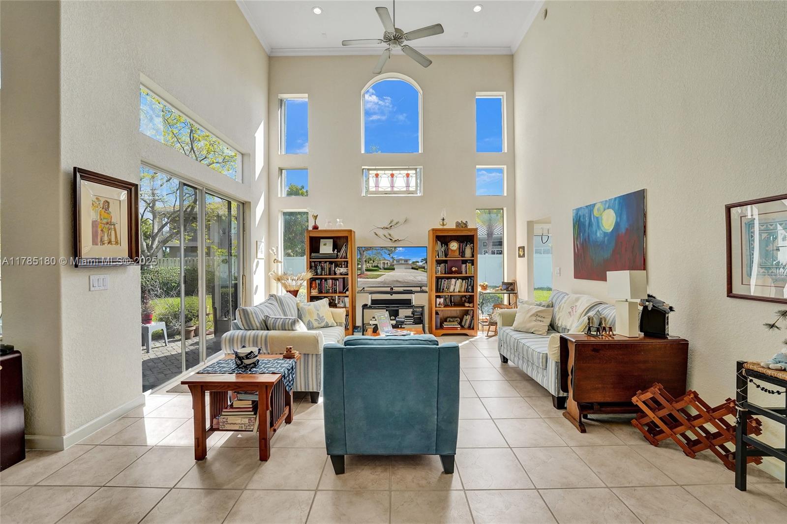 PEMBROKE ISLES III - Residential