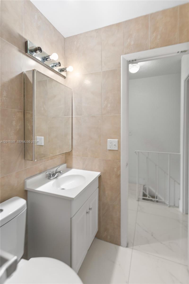 OASIS EN MANGO HILL CONDO - Residential