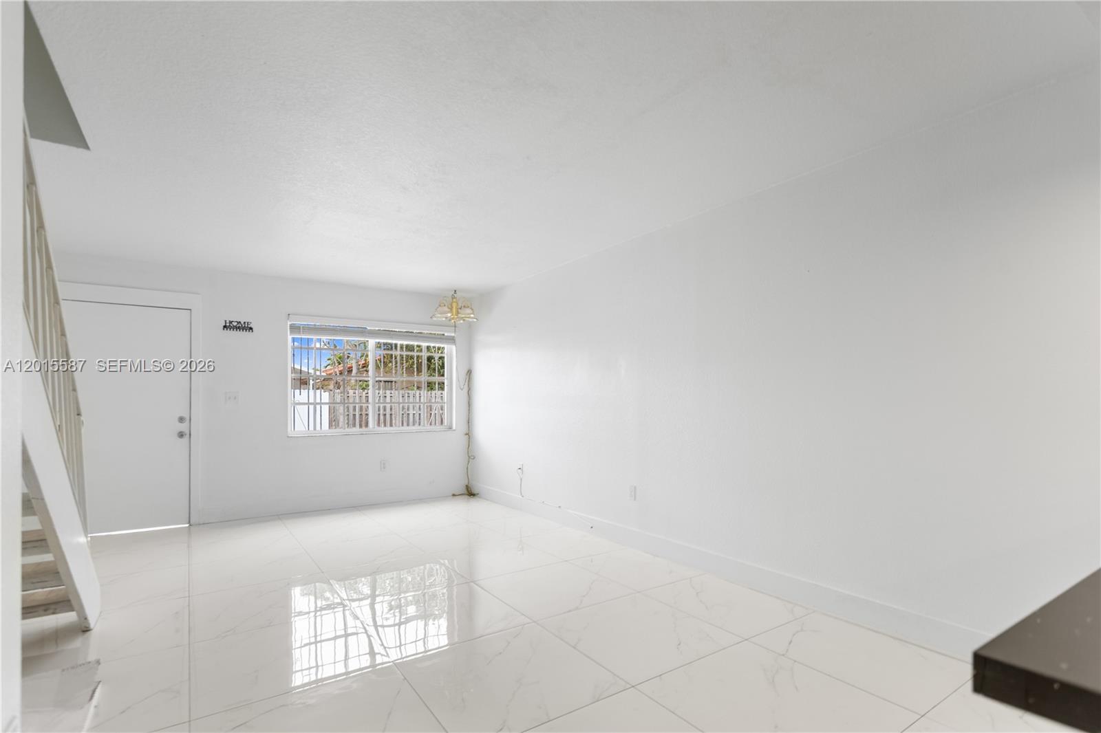 OASIS EN MANGO HILL CONDO - Residential