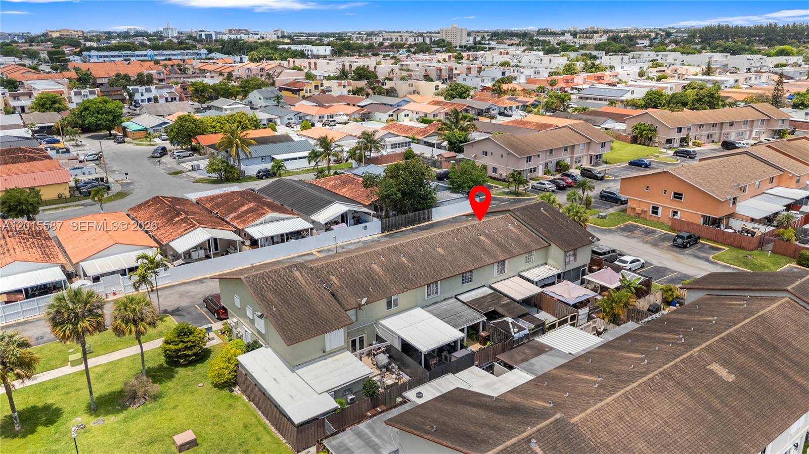 OASIS EN MANGO HILL CONDO - Residential