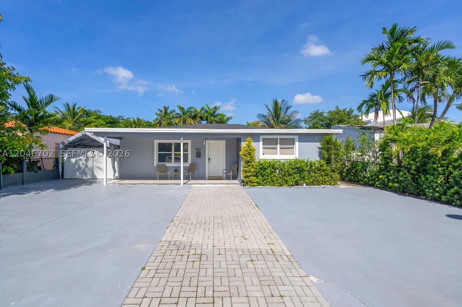801 NW 17th Ct