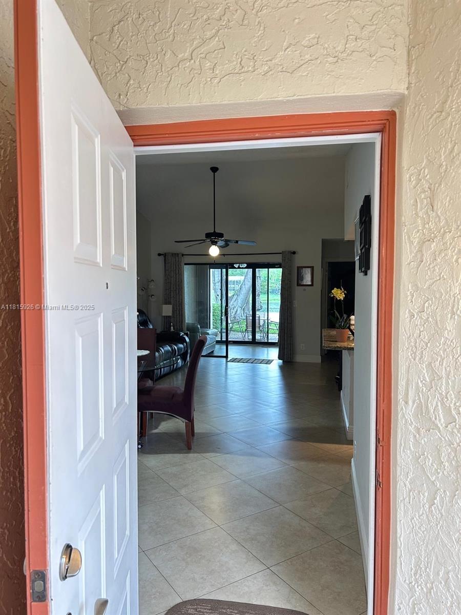 126 Centennial Ct, Deerfield Beach, FL, 33442/$369,000 2 126 Centennial Ct