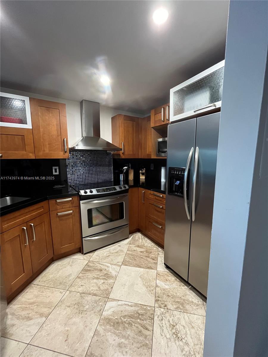 RONEY PALACE CONDO - Residential