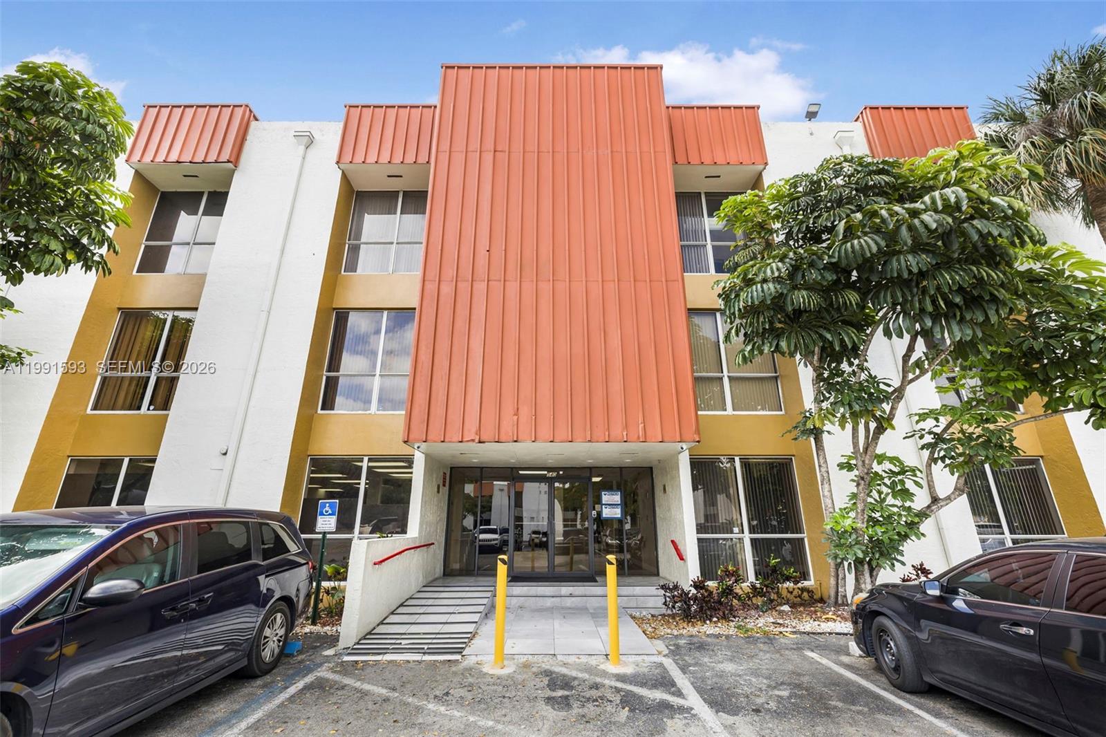 540 NW 165th St Rd #308