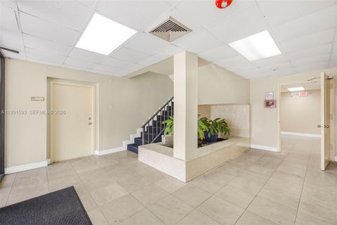 540 NW 165th St Rd #308 Miami FL 33169