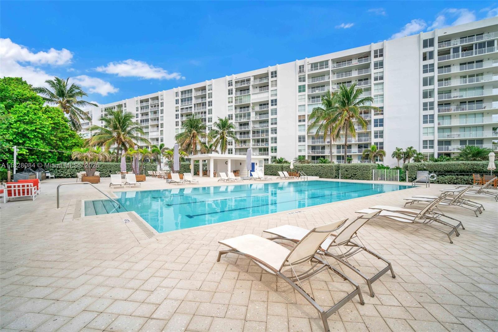 SANDS OF KEY BISCAYNE CON - Residential Lease