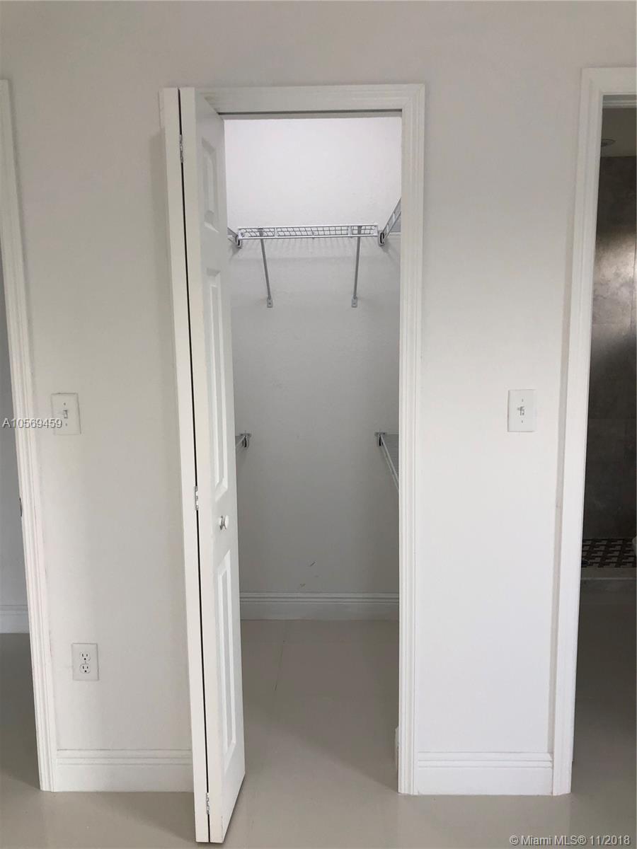 RICHARDS SUB - Residential Income