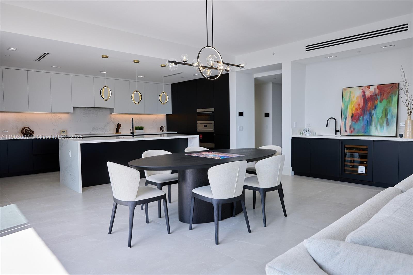 160 Isle Of Venice Dr 401