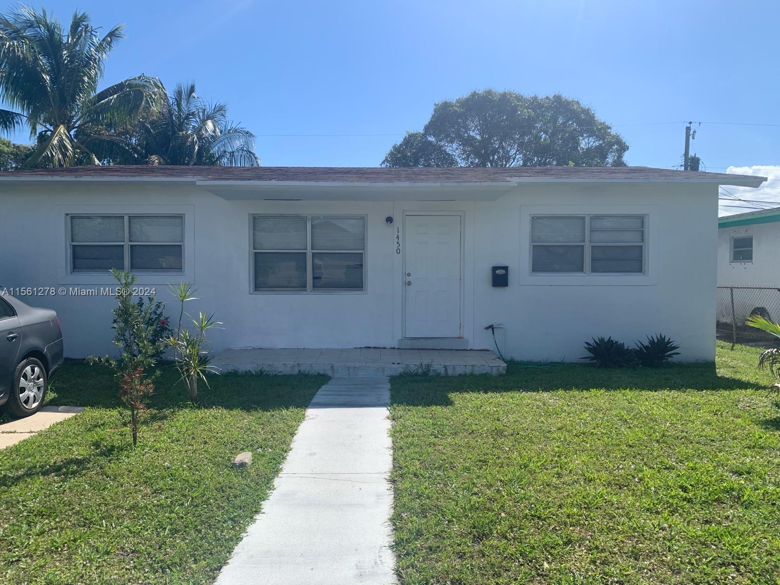 Property for Sale at 1450 Nw 24th Ter, Fort Lauderdale, Broward County, Florida - Bedrooms: 3 
Bathrooms: 1  - $349,000