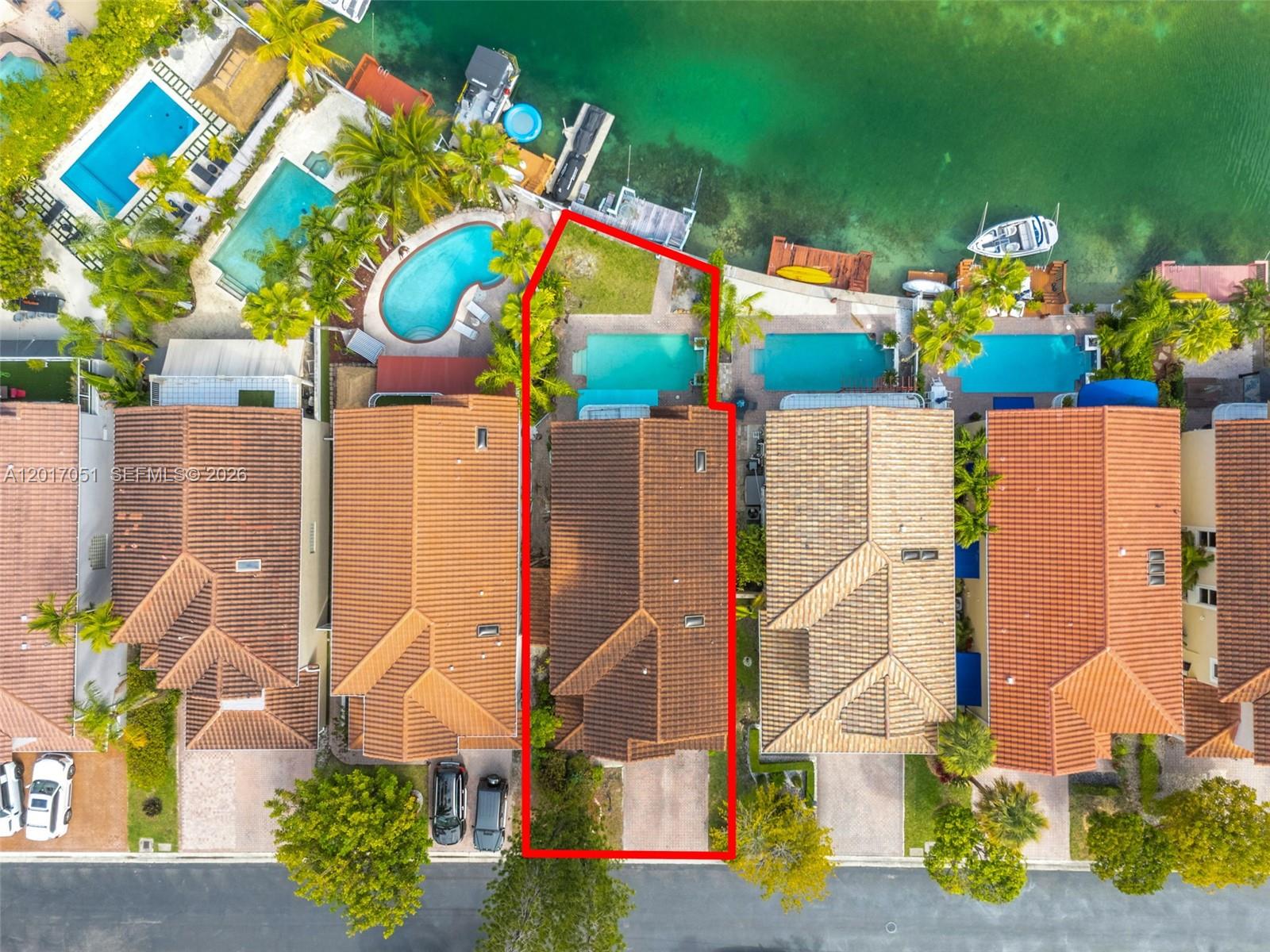 SILVER LAKES SEC 1 - Residential
