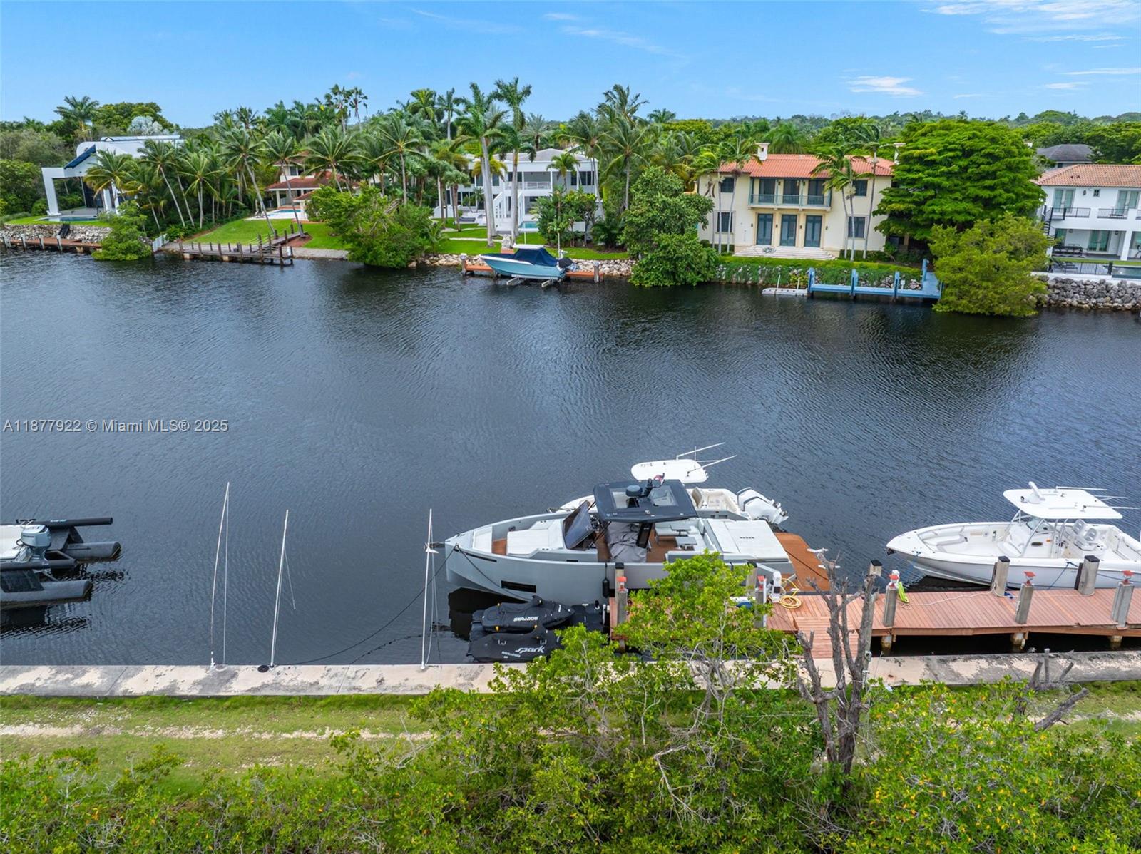 HAMMOCK OAKS HARBOR SEC 3 - Residential