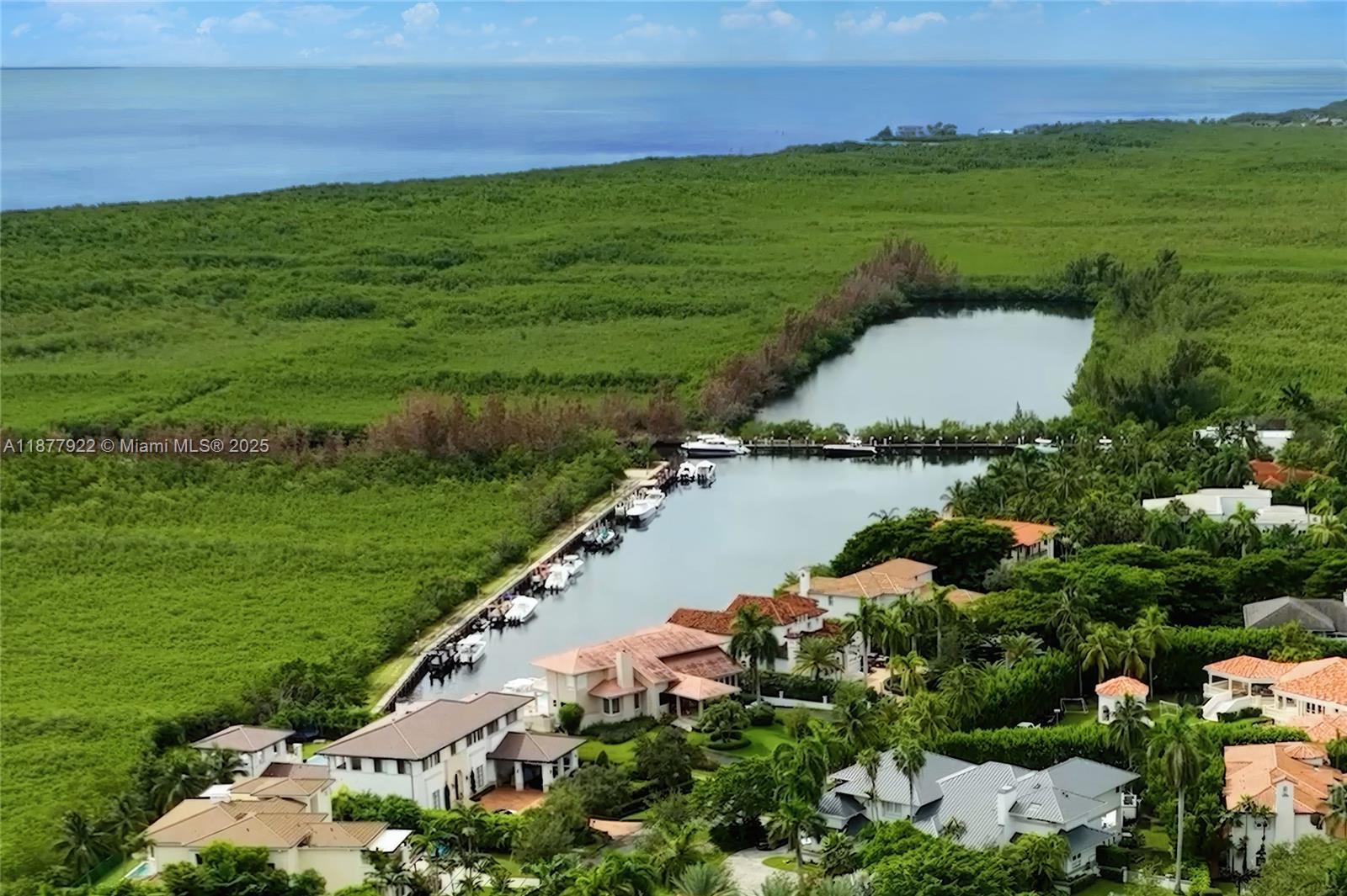 HAMMOCK OAKS HARBOR SEC 3 - Residential