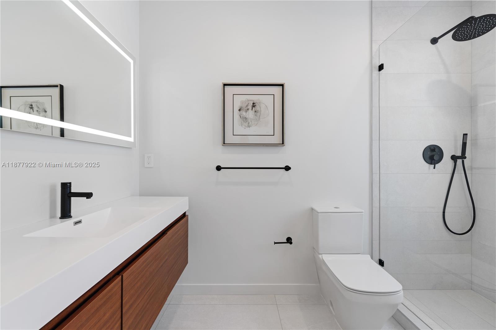 HAMMOCK OAKS HARBOR SEC 3 - Residential