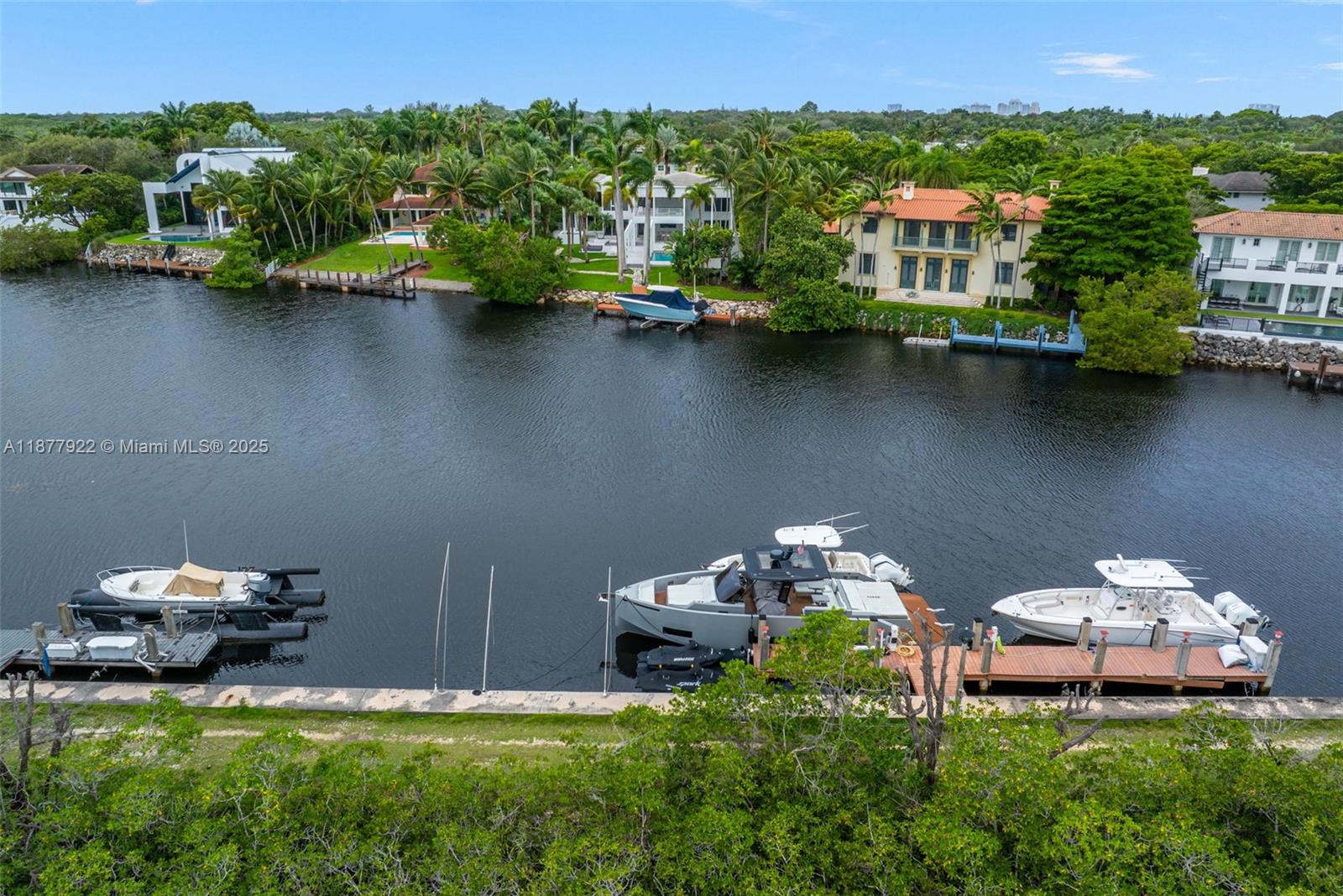 HAMMOCK OAKS HARBOR SEC 3 - Residential