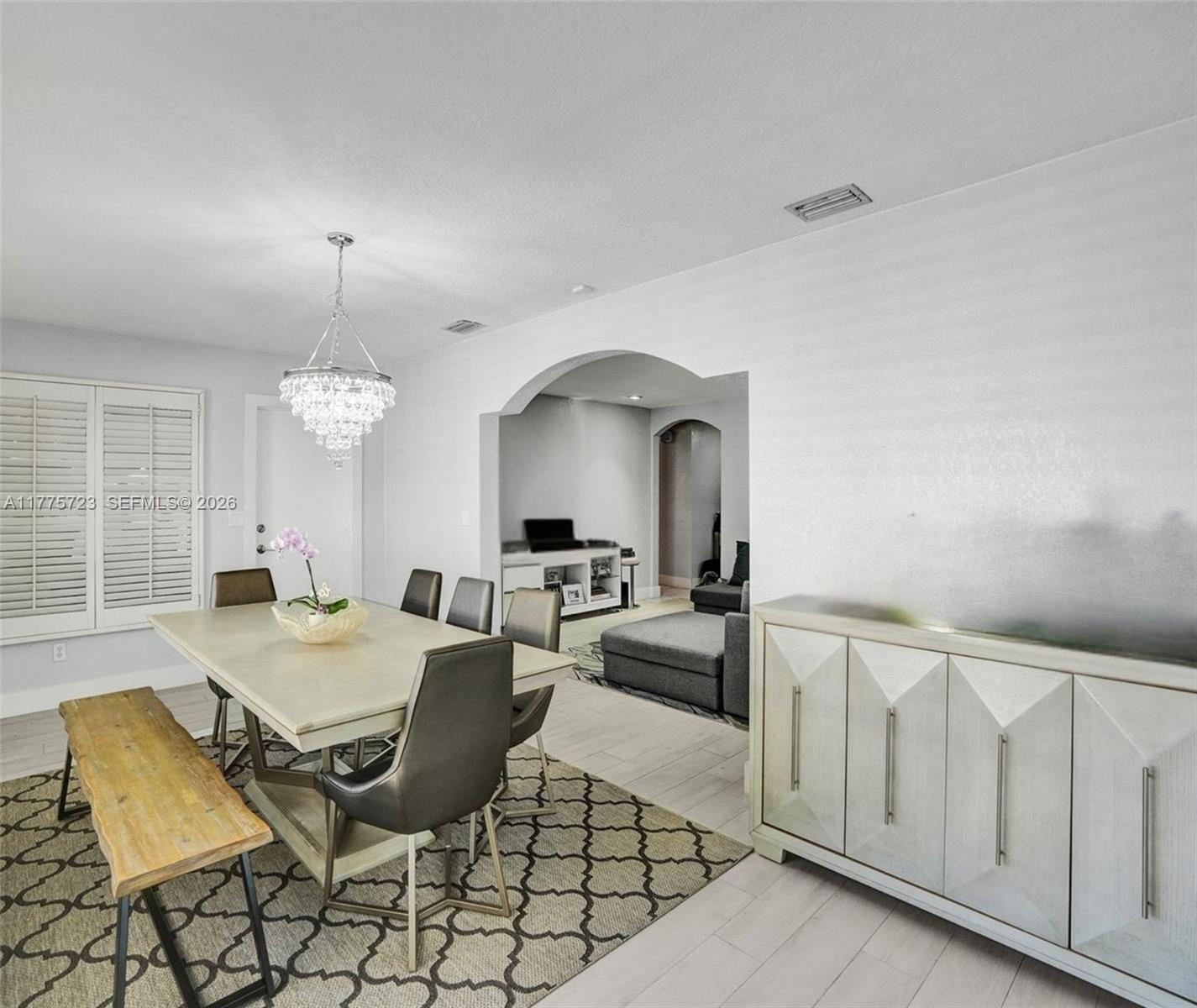 DANIA HIGHLANDS - Residential