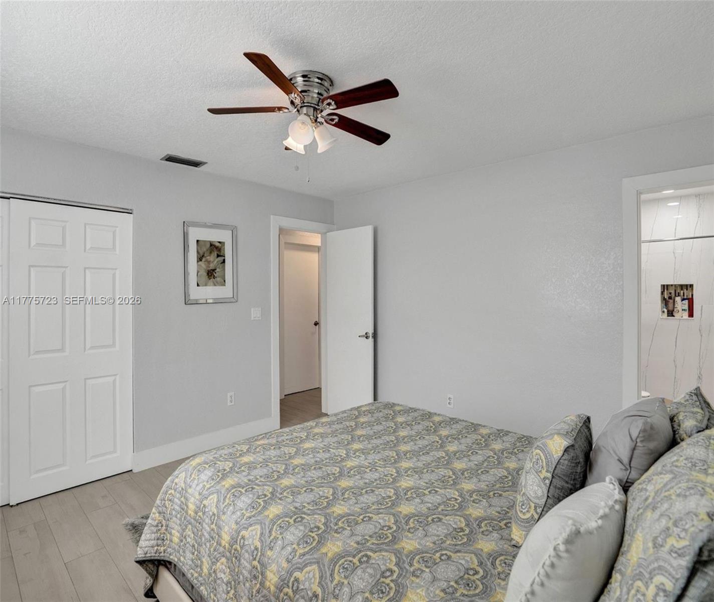 DANIA HIGHLANDS - Residential