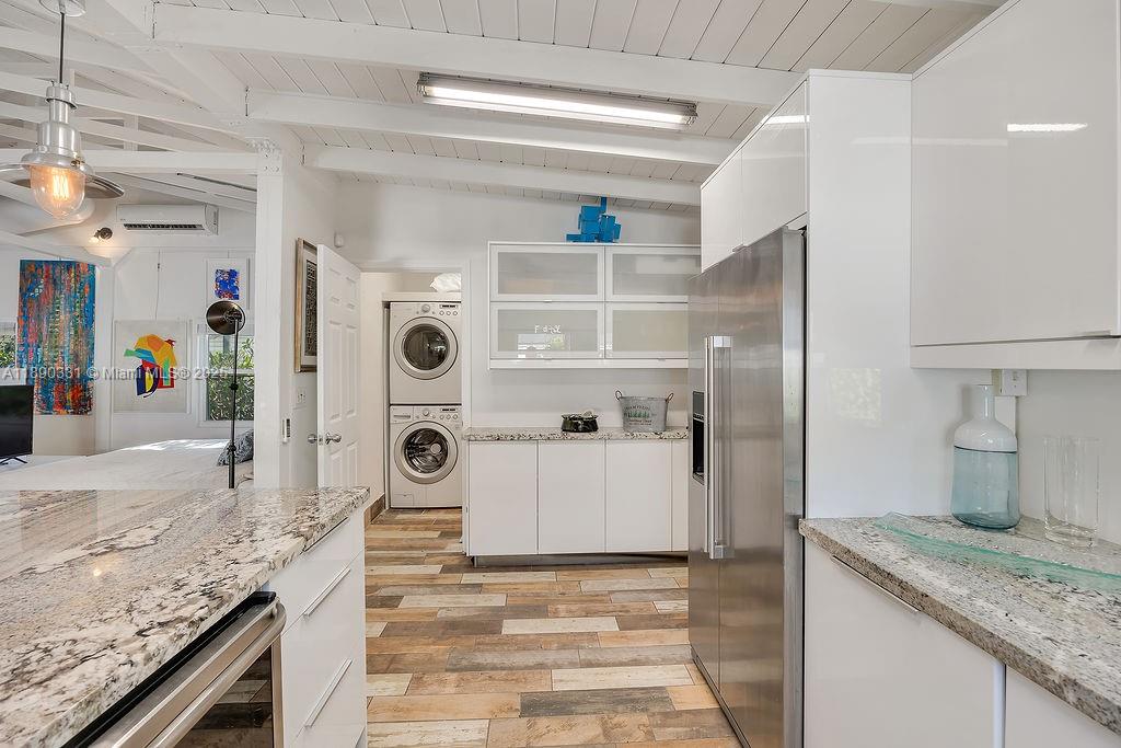 MAC FARLANE HOMESTEAD - Residential Lease