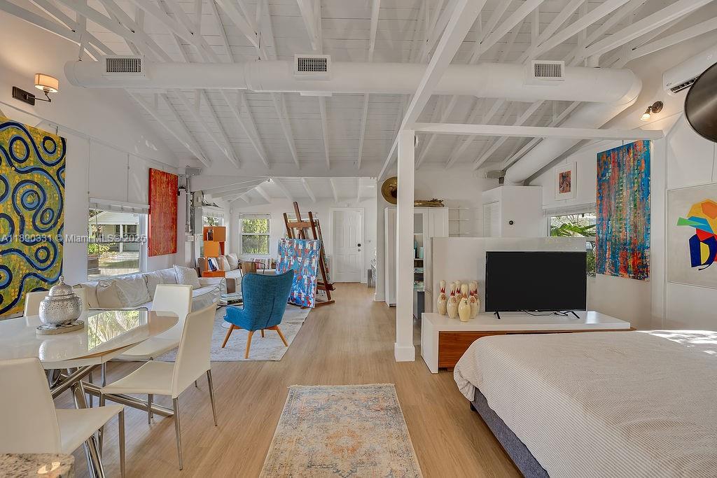 MAC FARLANE HOMESTEAD - Residential Lease