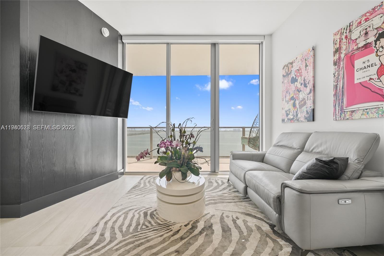 BISCAYNE BEACH CONDO - Residential Lease