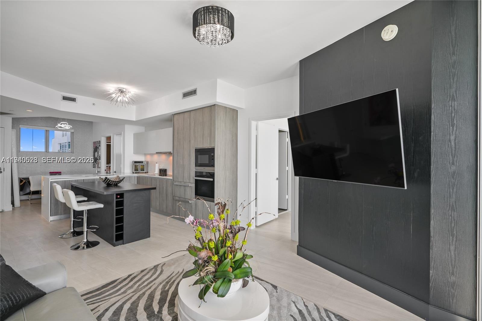 BISCAYNE BEACH CONDO - Residential Lease