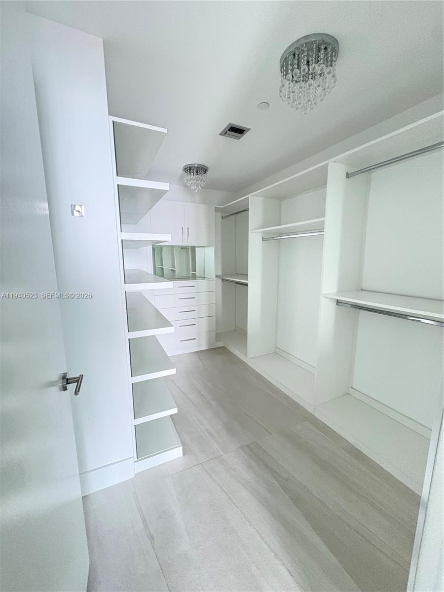 BISCAYNE BEACH CONDO - Residential Lease